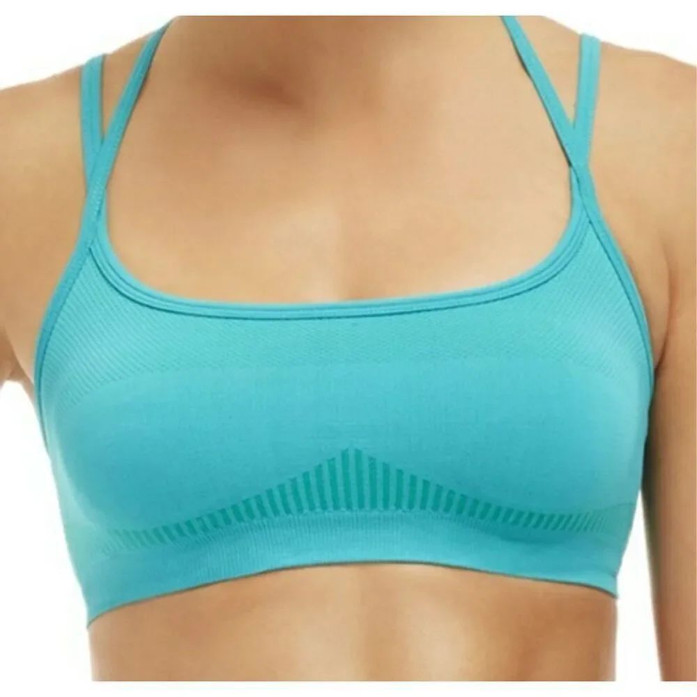 ✨Fabletics Sevan Seamless Sz Small Sports Bra✨